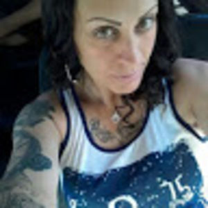 Meet your Posher, Lynda